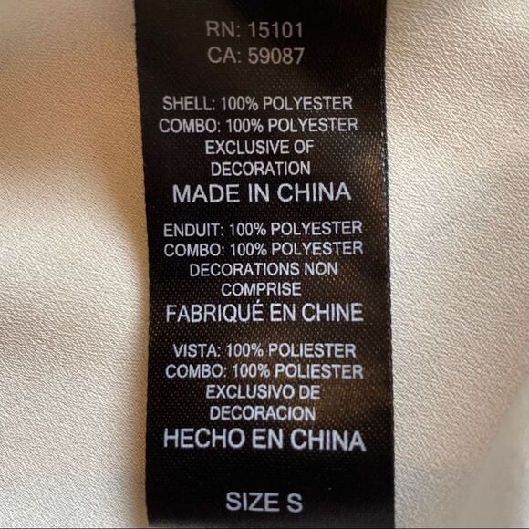 NWOT!  Dolce Vita white lace up top Sz. S - Picture 10 of 11